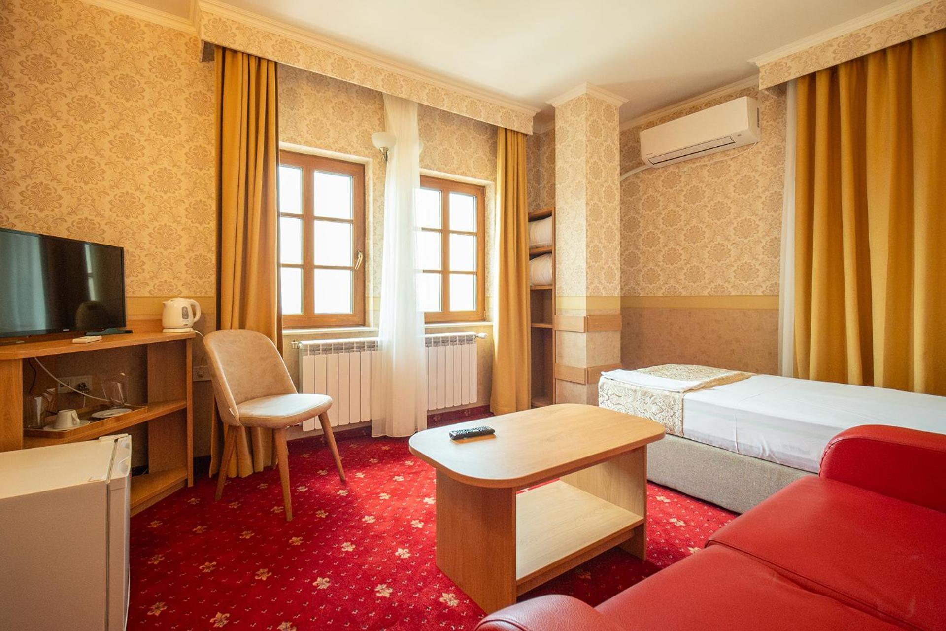 Sevastokrator Relax & Congress Hotel อาร์บานาซิ ภายนอก รูปภาพ