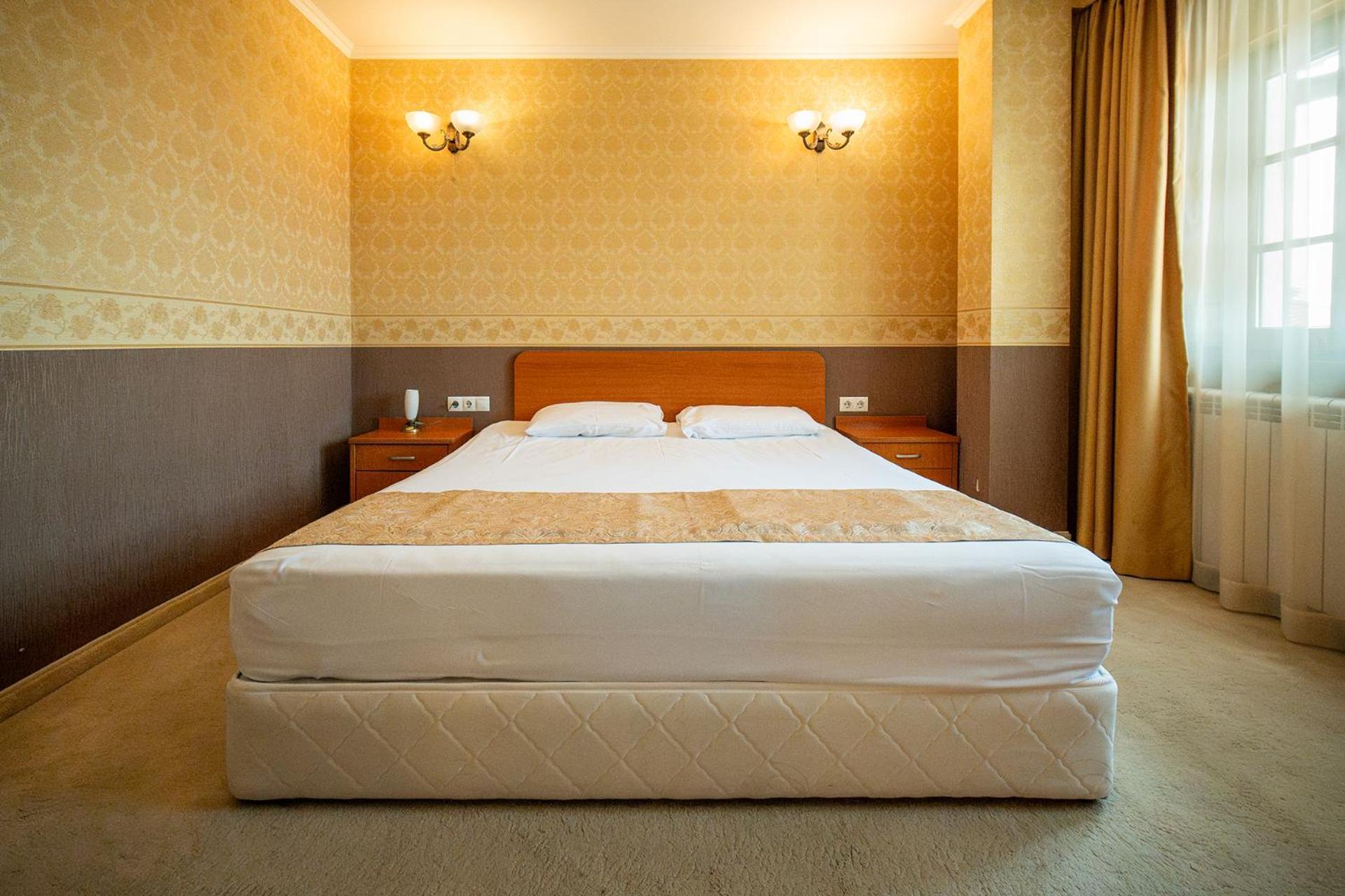 Sevastokrator Relax & Congress Hotel อาร์บานาซิ ภายนอก รูปภาพ