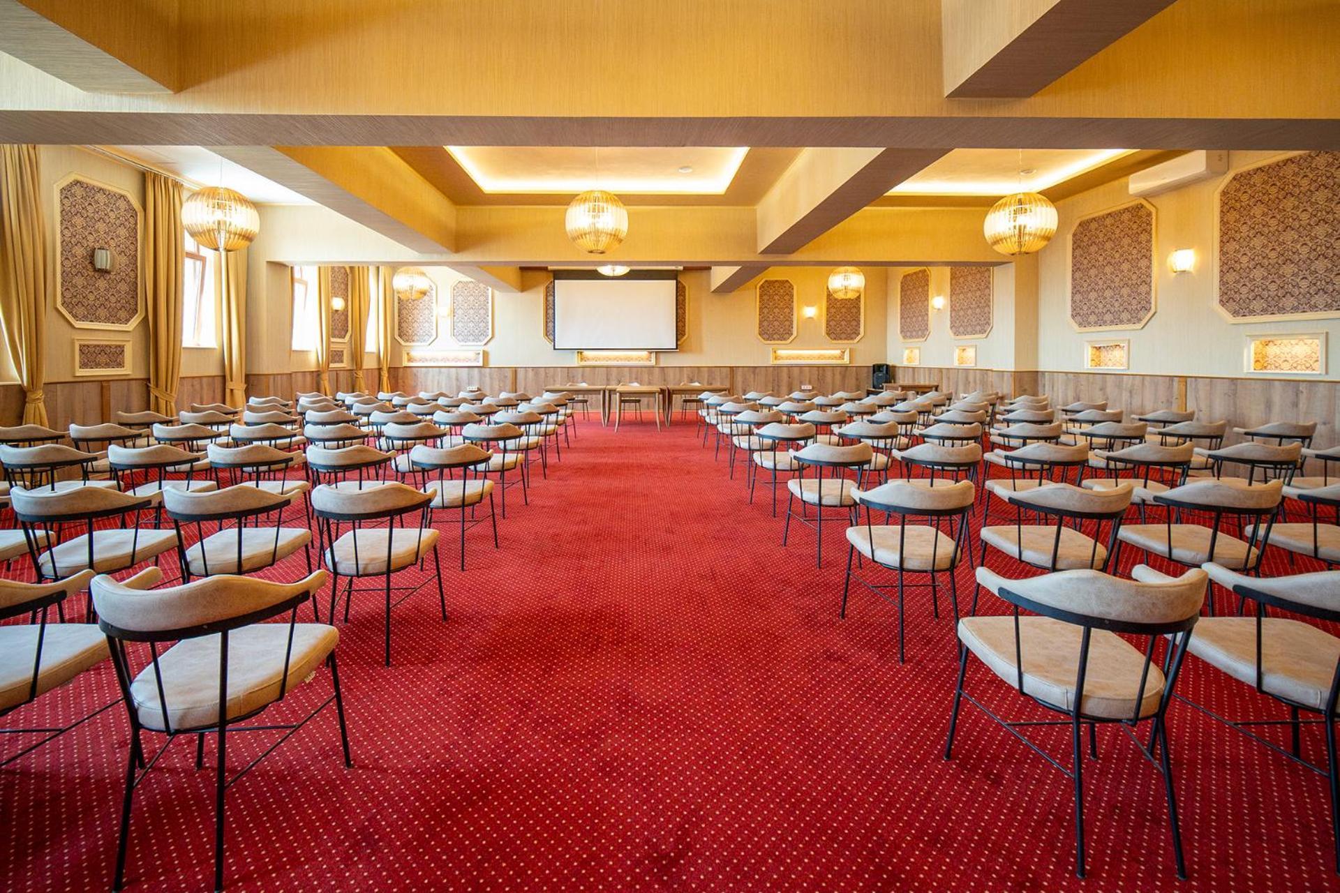 Sevastokrator Relax & Congress Hotel อาร์บานาซิ ภายนอก รูปภาพ