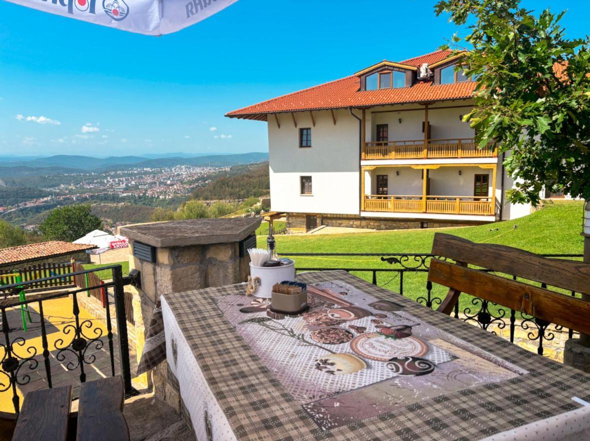 Sevastokrator Relax & Congress Hotel อาร์บานาซิ ภายนอก รูปภาพ