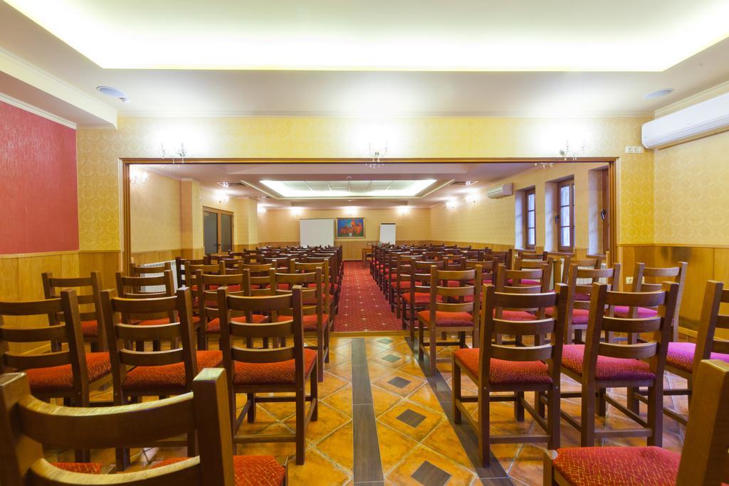 Sevastokrator Relax & Congress Hotel อาร์บานาซิ ภายนอก รูปภาพ