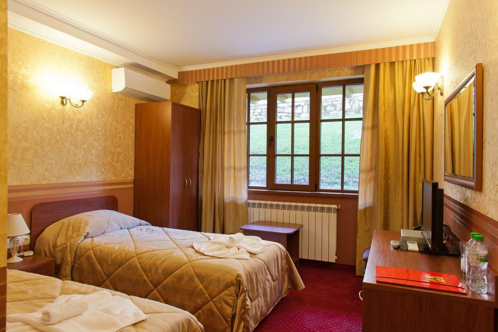 Sevastokrator Relax & Congress Hotel อาร์บานาซิ ภายนอก รูปภาพ