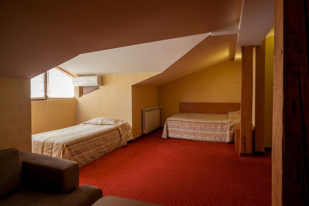Sevastokrator Relax & Congress Hotel อาร์บานาซิ ภายนอก รูปภาพ